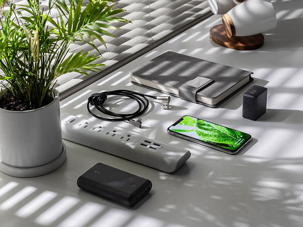 screen post 2x2zO3L1sBE unsplash shop its everything home